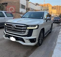 تويوتا لاندكروزر